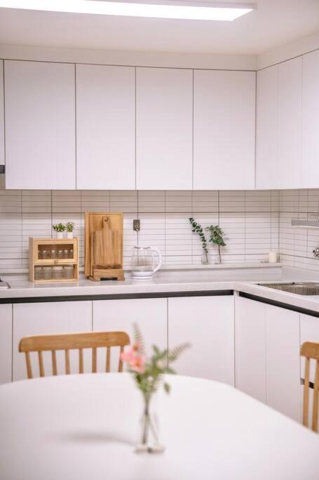 Sillim Queen House Apartment *